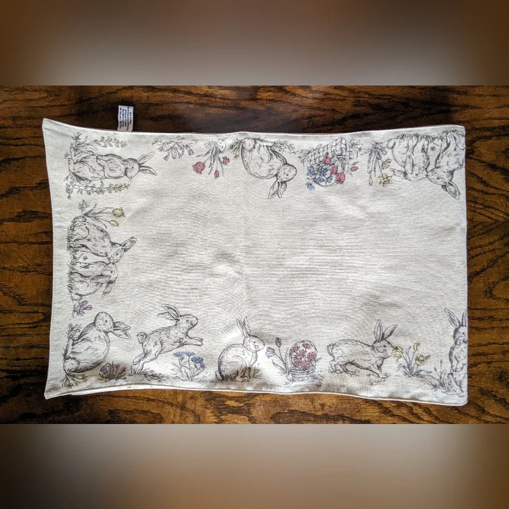 Table Runners - Picture 3 of 5